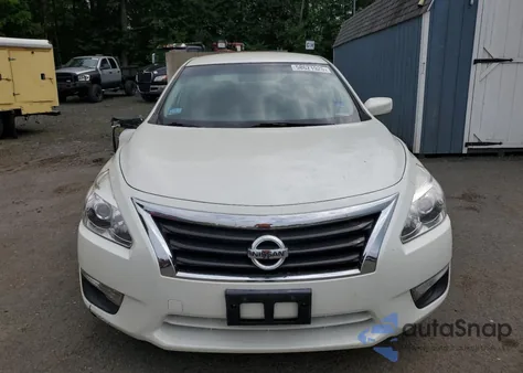 2013 Nissan Altima 2.5 z USA, uszkodzony, nr VIN 1N4AL3AP7DC914717
